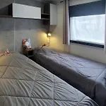 Joli Mobil Proche Ocean 3*